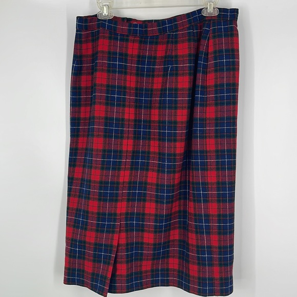 Pendleton red and blue squared pattern 100% virgin wool jacket and skirt - Picture 12 of 15